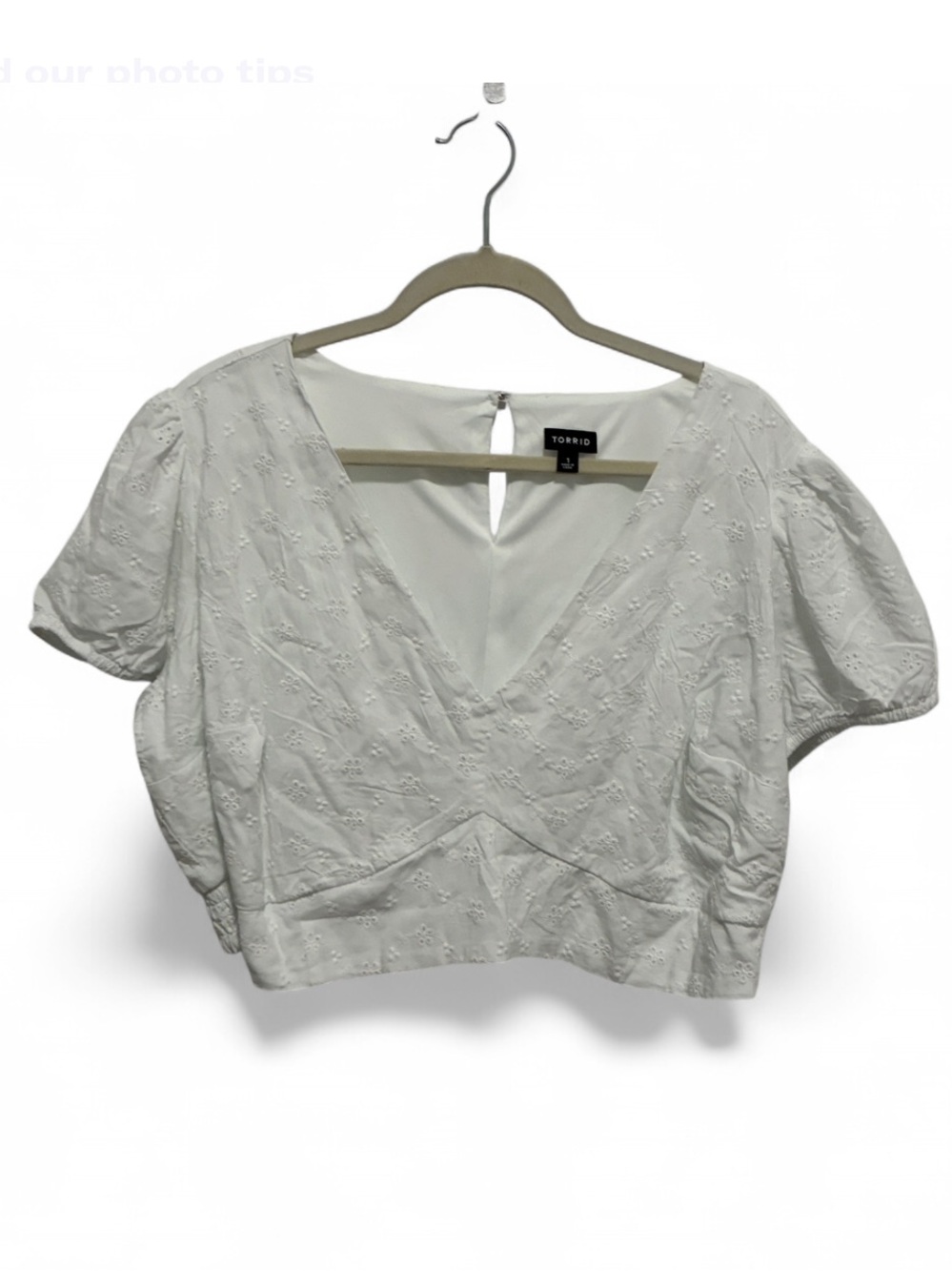 Torrid White Boho Eyelet V-Neck Puff Sleeve Crop Top